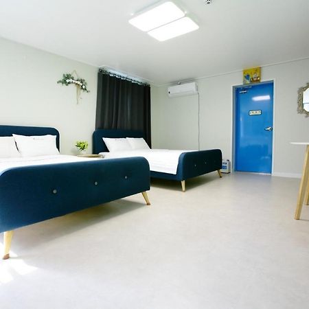 Damyang Thirasia Pension Exteriör bild