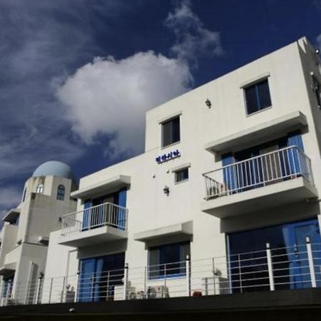 Damyang Thirasia Pension Exteriör bild