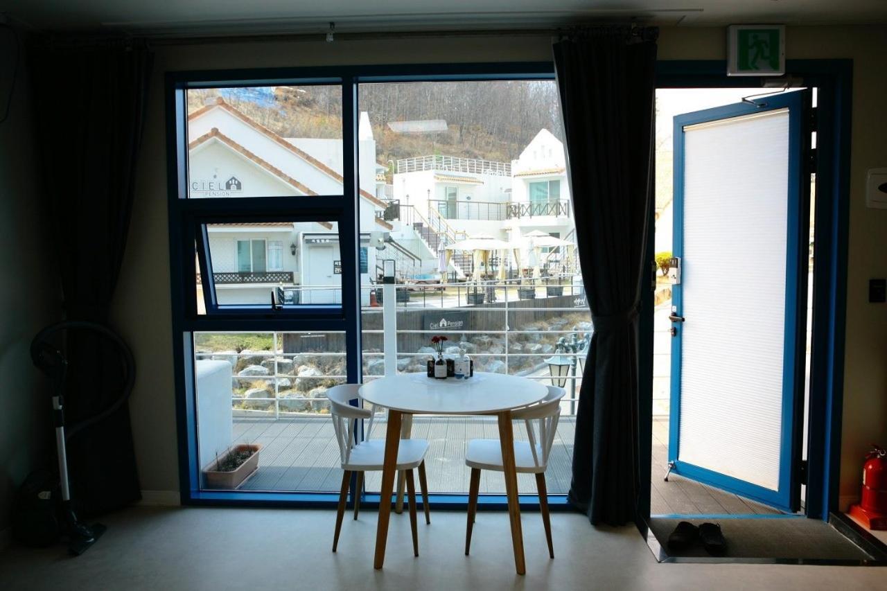 Damyang Thirasia Pension Exteriör bild